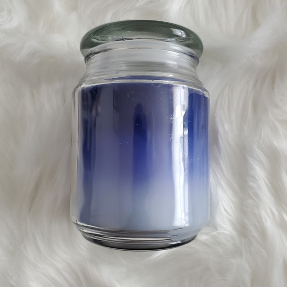 By The Sea Bayside Coastal Mist Blue Sea Large Jar Candle w/ Cover - Picture 2 of 5